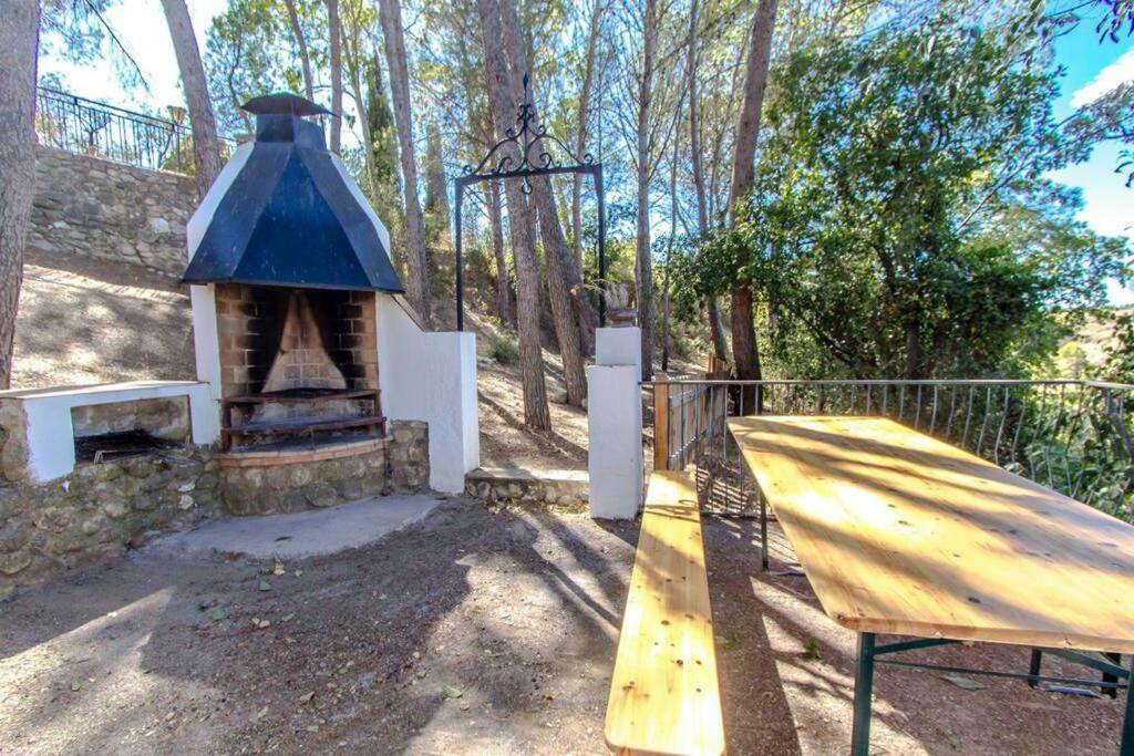 Les Canyes Cottage, Private Villa Resort Piera Exterior photo